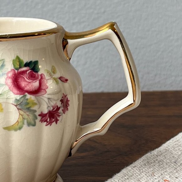 Porcelain Creamer by Sadler, England - Picture 7 of 13